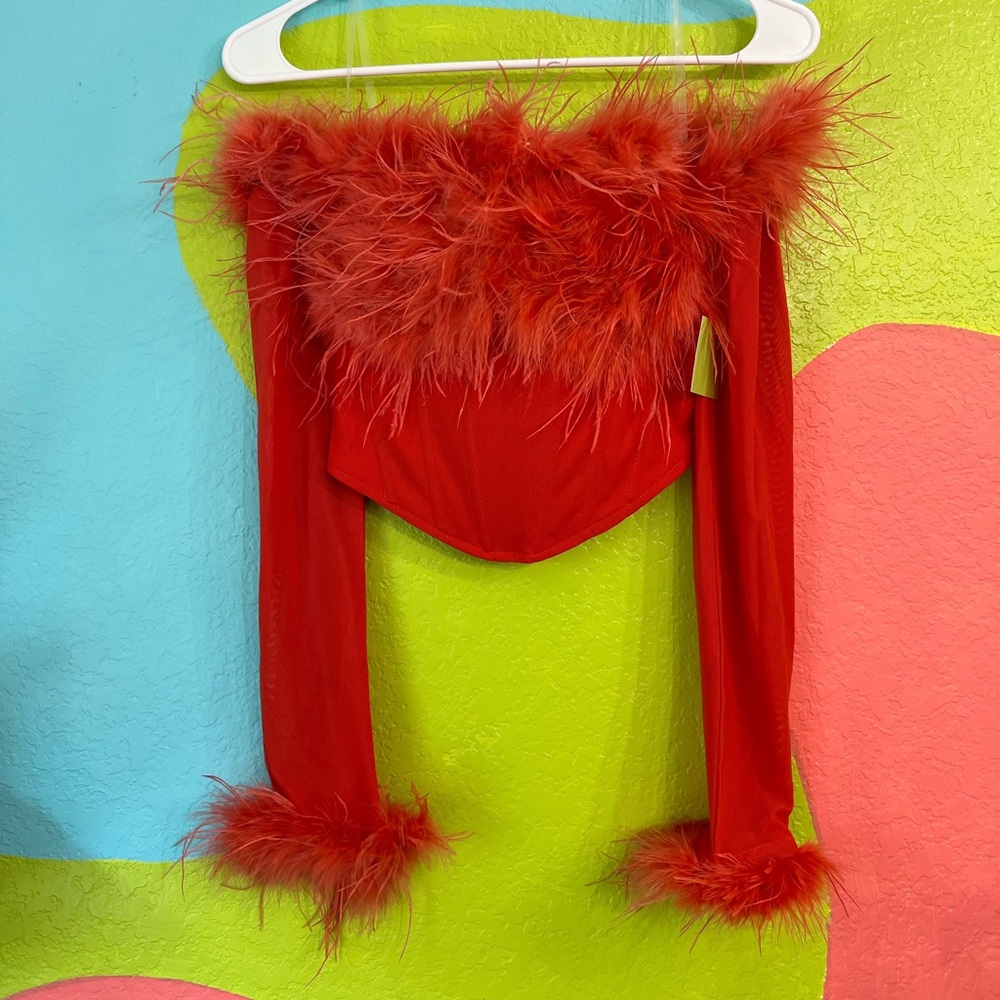 BETTER BE red feather off the shoulder top